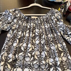 Solitaire Monochrome Floral Blouse